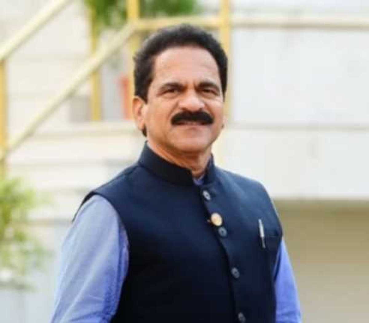 महाराष्ट्र के विकास के लिए योग्य विधायक को मंत्रिमंडल में जगह दी जाएगी : अरुण सावंत महाराष्ट्र के विकास के लिए योग्य विधायक को मंत्रिमंडल में जगह दी जाएगी : अरुण सावंत